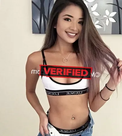 Vivian tits Sex dating Mindresti