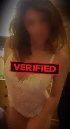 Katie wichsen Prostituierte Varsenare